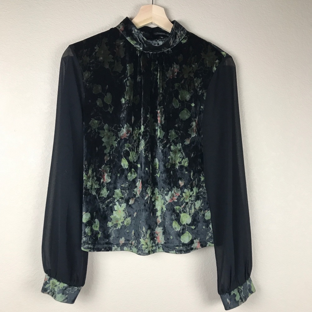 Banned Retro Green & Black Velvet Blouse - Picture 3 of 8